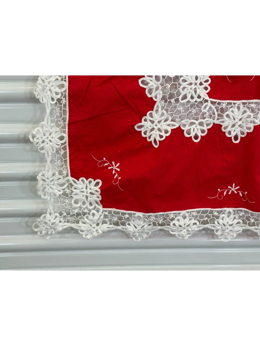 Vintage Cutwork Tablecloth Card Table Topper Floral Red White Embroidery Machine